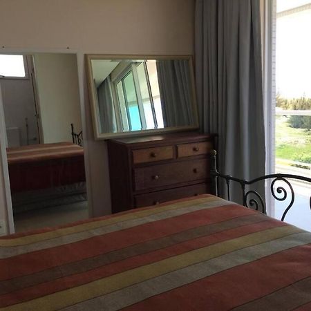 Vista Para O Mar - Orla Da Praia Do Forte Apartment กาโบฟรีโอ ภายนอก รูปภาพ