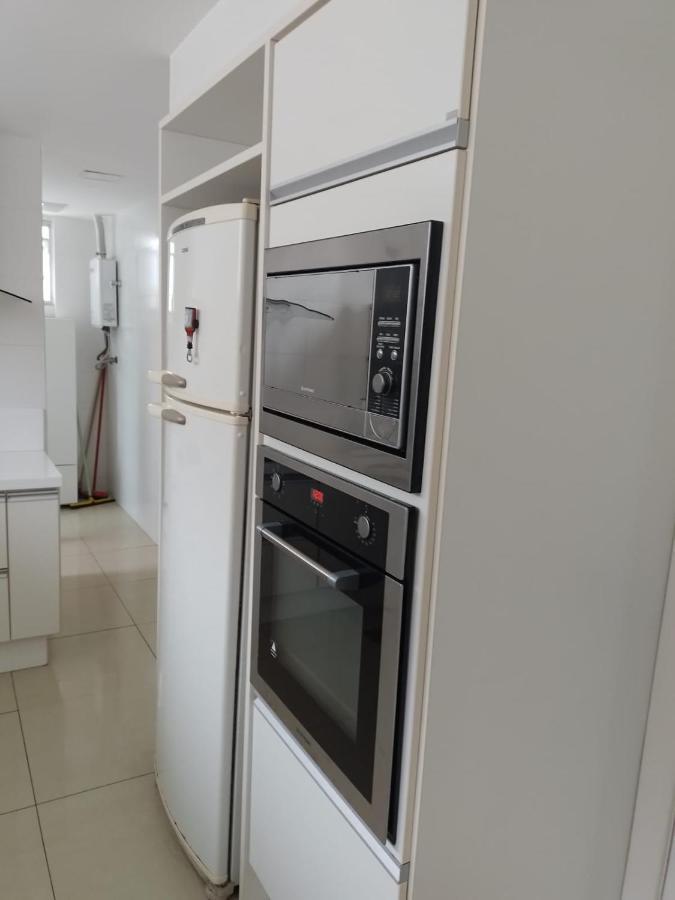 Vista Para O Mar - Orla Da Praia Do Forte Apartment กาโบฟรีโอ ภายนอก รูปภาพ